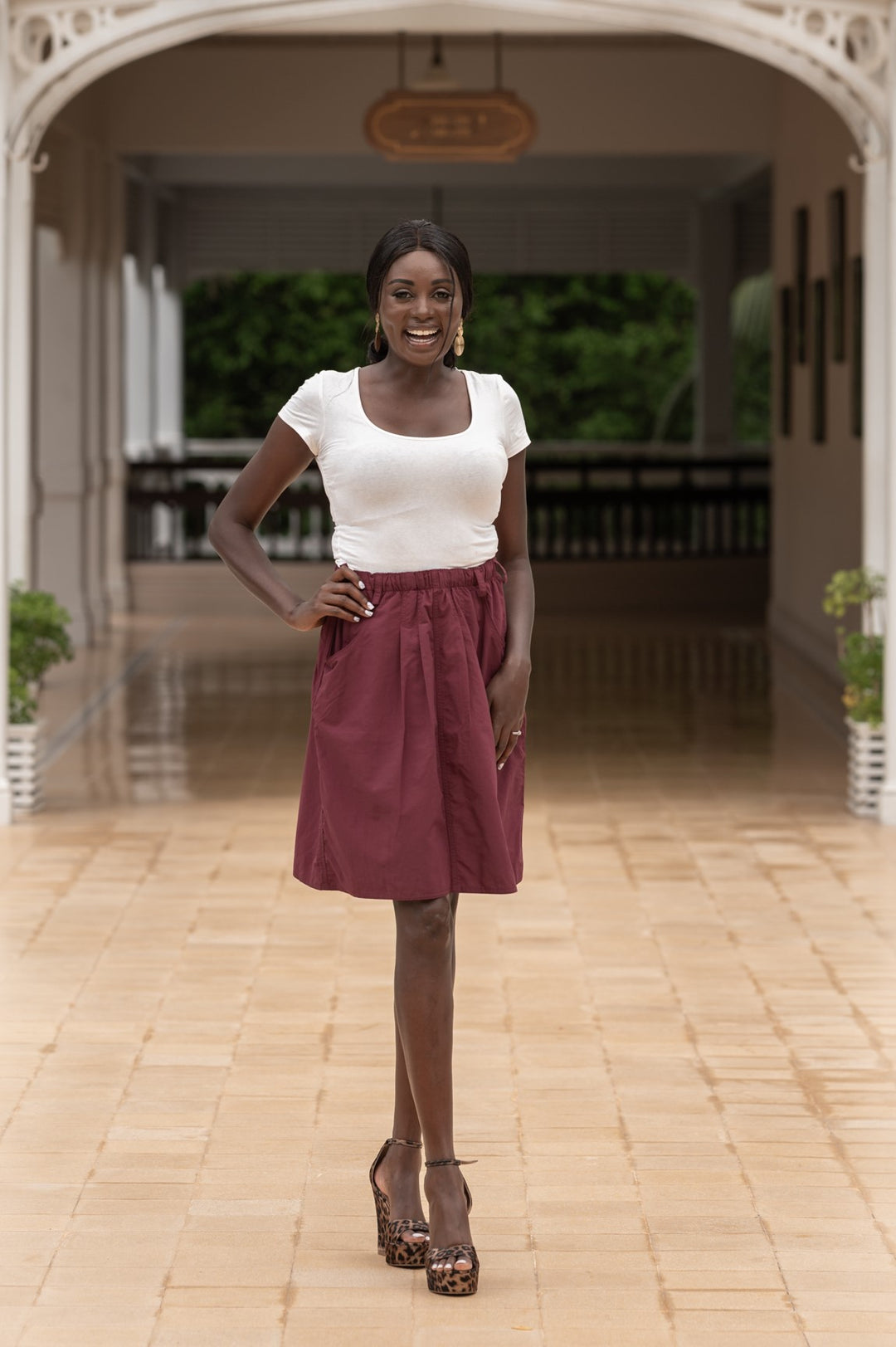 Maroon knee skirt sale
